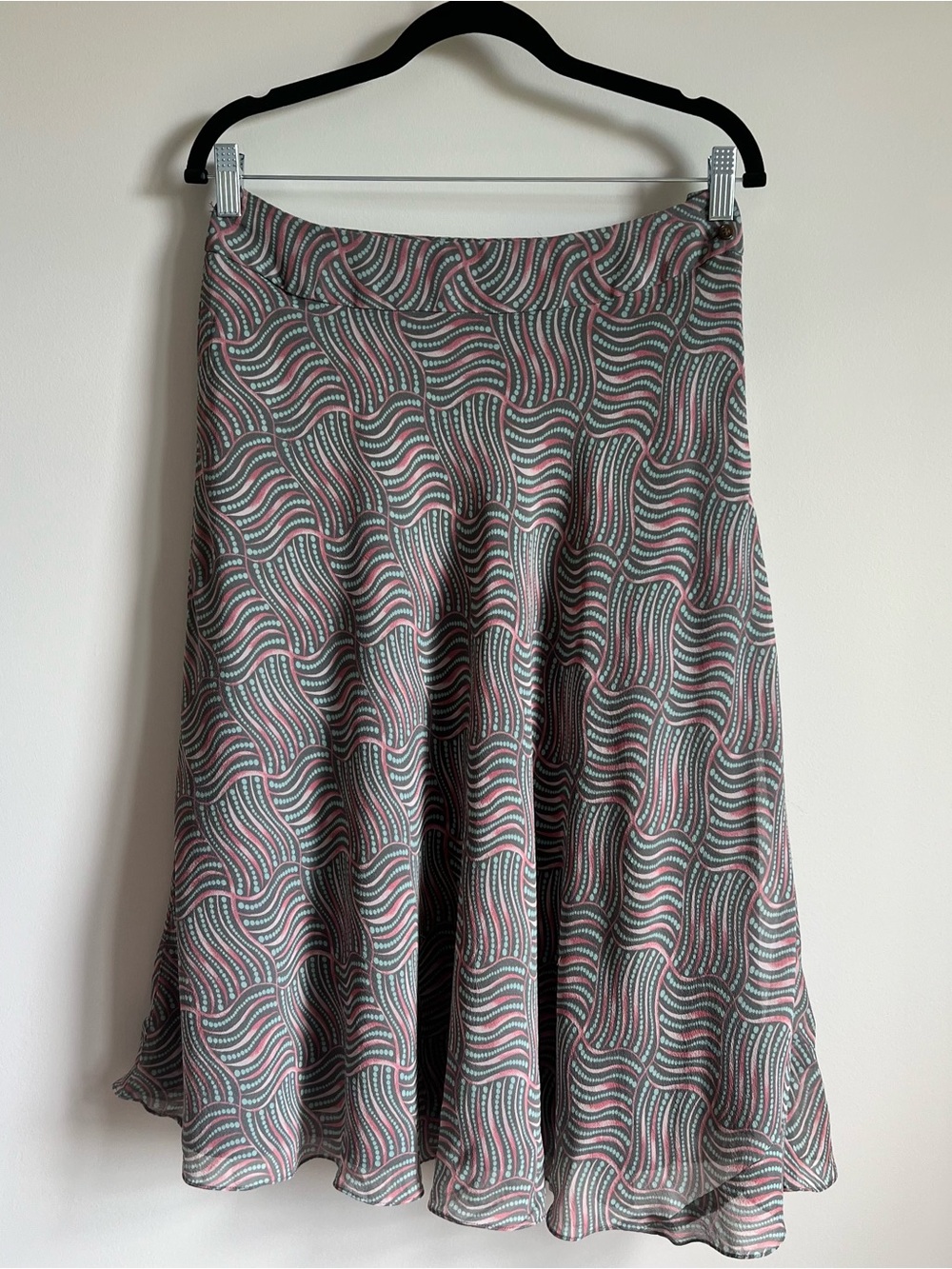 100% Silk 90s Whimsy Flowy Pink, Blue and Gray Patterned A-Line Midi Skirt